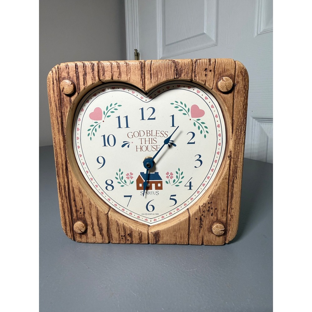 VTG 1989 Spartus God Bless This House Wall Clock Faux Wood Heart Country Granny